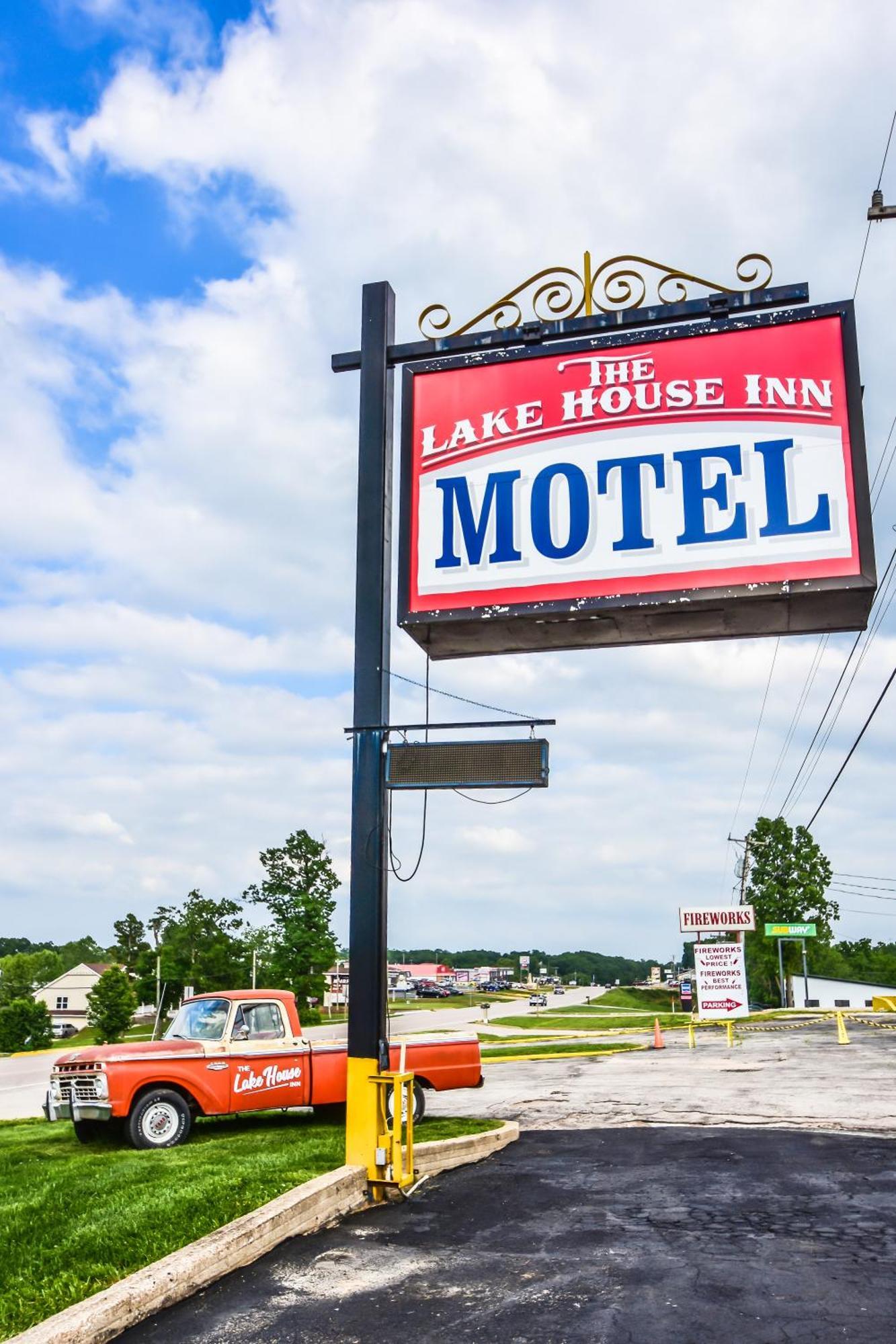 The Lake House Inn Laurie Exteriör bild